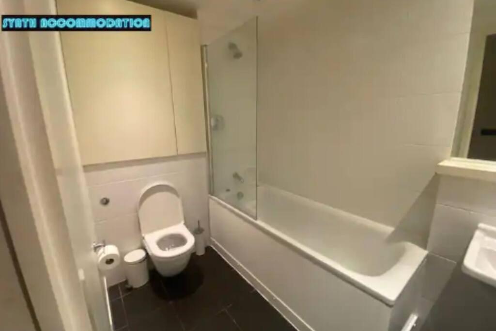 Appartamento 80s Retro 1bedroom Apart Canary Wharf