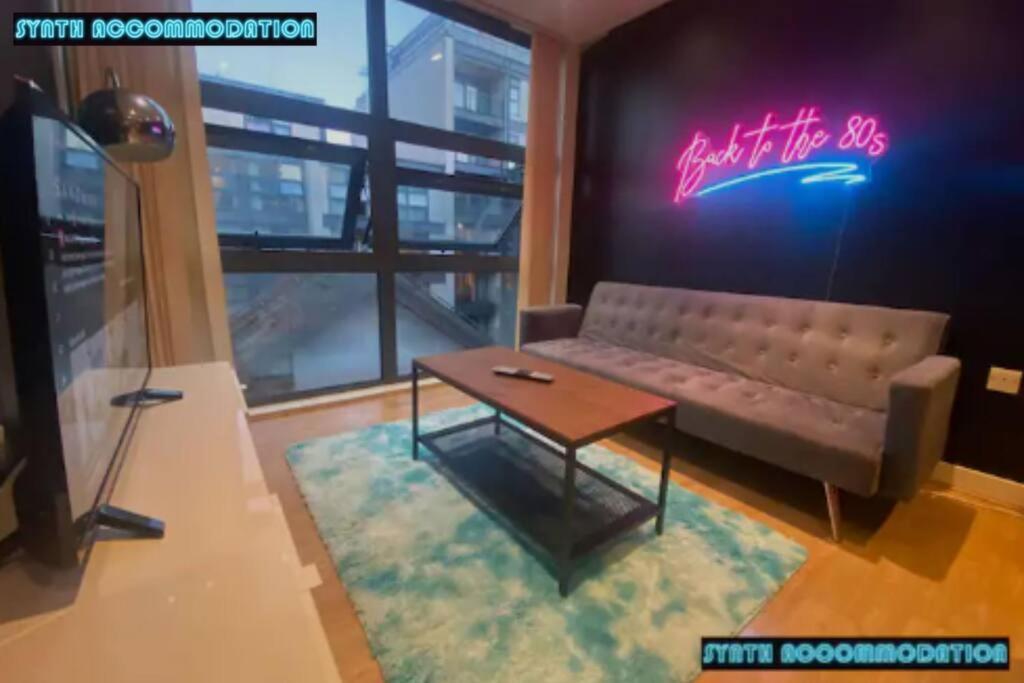Appartamento 80s Retro 1bedroom Apart Canary Wharf Londra